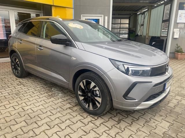 Autohaus Franke & Ebert -  Opel GRANDLAND X P1UO 96 kW 130 PS 8-Gang-ATM - Bild 4