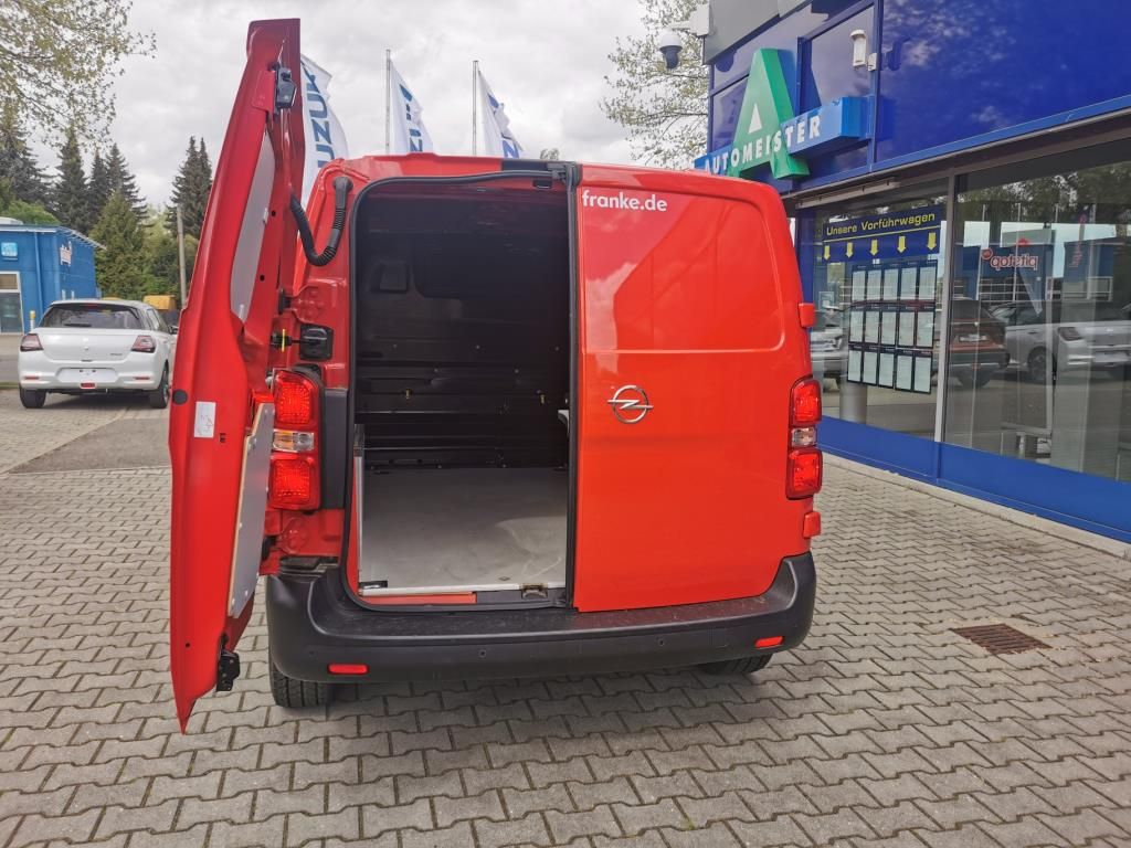 Autohaus Zimpel & Franke -  Opel Vivaro-e Cargo Elektromotor 100 kW 136 PS - Bild 5