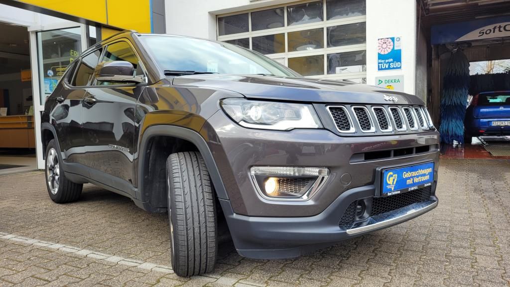 Autohaus Zimpel -  Jeep Compass Limited 2.0D Automatik+Allrad+Bi-Xenon - Bild 2