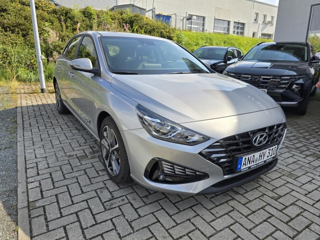 Erstes Annaberger Autohaus -  Hyundai NEW i30 5 türer 1.0 120 PS Trend