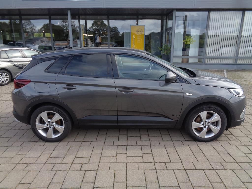 Autohaus Zimpel -  Opel Grandland X 1.6 165 kW 224 PS Klimaautomatik, BT - Bild 4