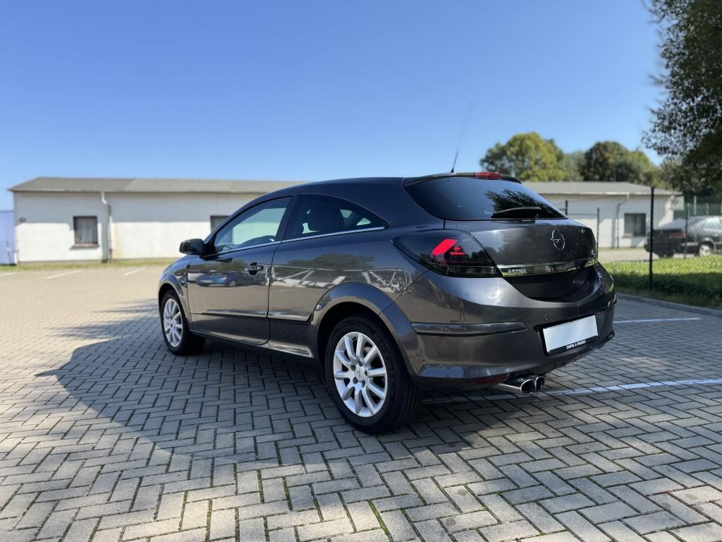 Autohaus Zimpel & Franke -  Opel Astra H GTC Innovation 110 Jahre 1.6 116 PS - Bild 4