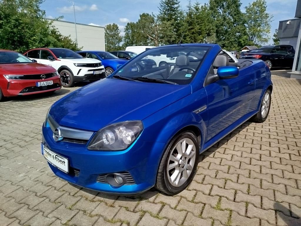 Autohaus Franke & Ebert -  Opel Tigra SPORT 1.4 TP 66 KW/90 PS 5-GANG - Bild 2