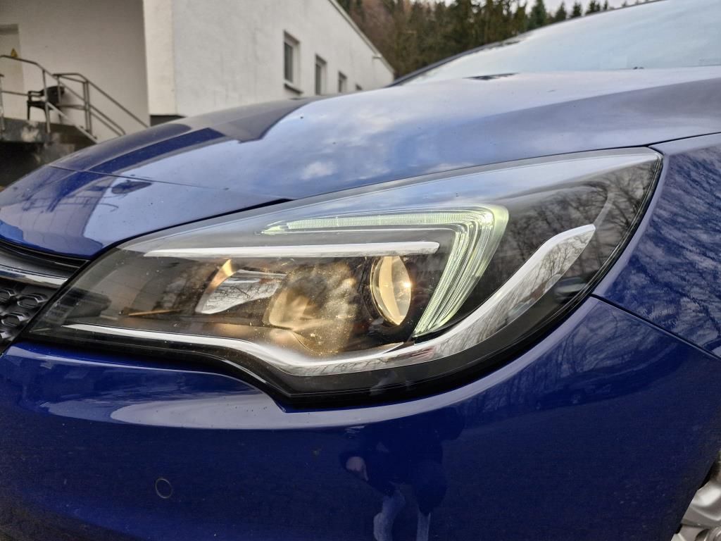 Autohaus Zimpel -  Opel Astra ST 1.2T Parkpilot+2-Zonen-Klimaautomatik - Bild 7