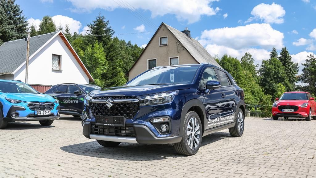 Autohaus Zimpel & Franke - Suzuki S-CROSS 1.4 COMFORT+ ALLGRIP+ NAVI+PDC+SHZ - Bild 1 Autohaus Zimpel & Franke - Suzuki S-CROSS 1.4 COMFORT+ ALLGRIP+ NAVI+PDC+SHZ - Bild 1