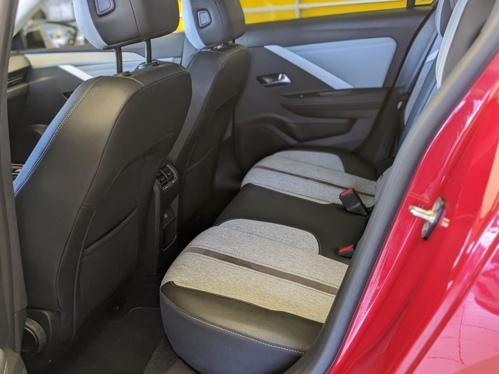 Autohaus Zimpel & Franke -  Opel Astra 5trg Elegance  1.2 Turbo 96 kW/130 PS MT6 - Bild 9