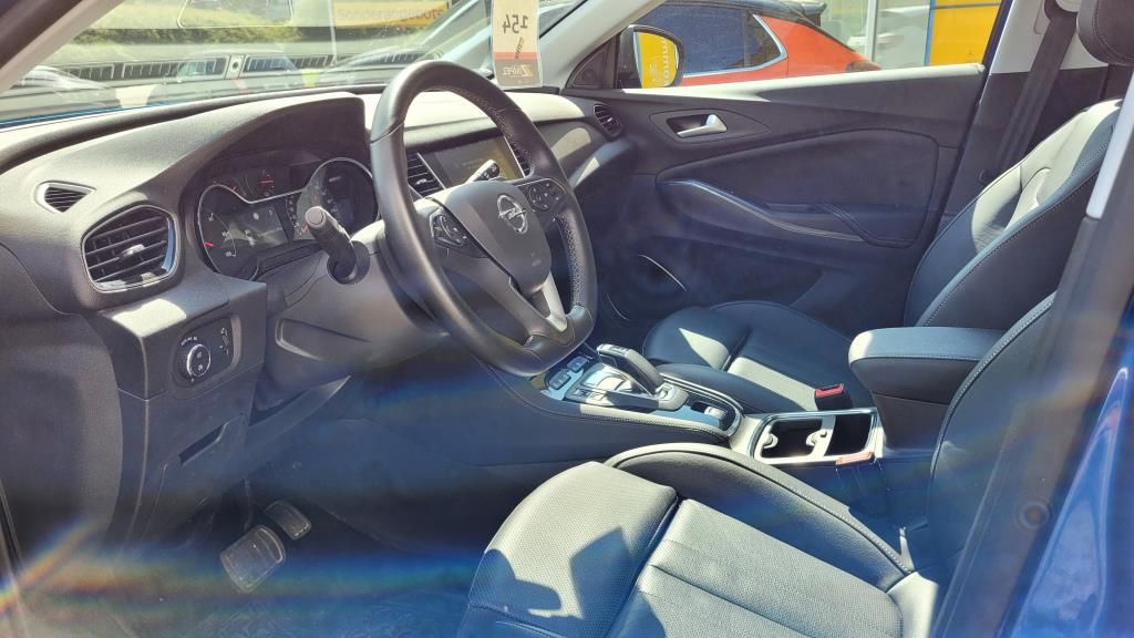Autohaus Zimpel -  Opel Grandland X 1.6T PHEV 300PS Allrad+Navi+Sitzhzg. - Bild 6
