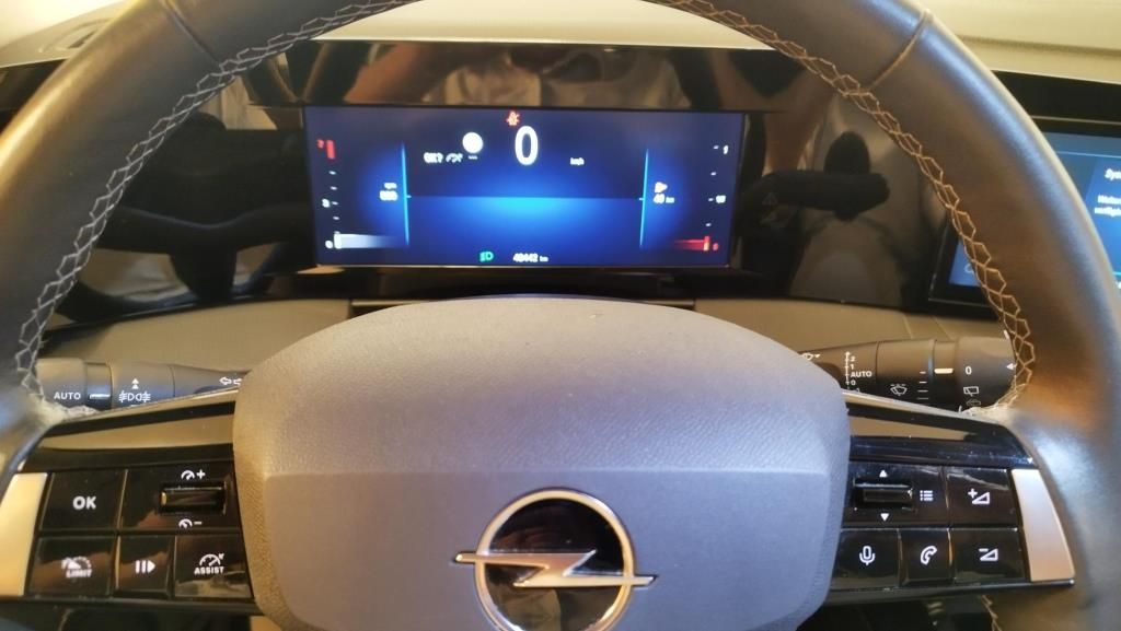 Erstes Annaberger Autohaus -  Opel ASTRA Edition, LED, Multimedia, Sitz-Lenkradhizu - Bild 10