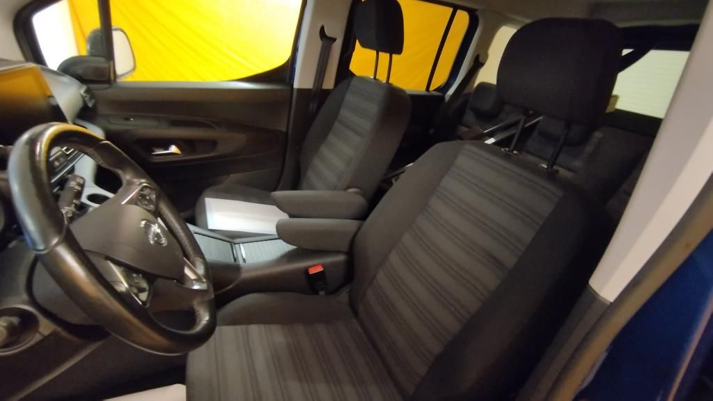 Erstes Annaberger Autohaus - Opel Combo e Life Elegance, Sitz-Lenkradheiz.,Kamera - Bild 12 Erstes Annaberger Autohaus - Opel Combo e Life Elegance, Sitz-Lenkradheiz.,Kamera - Bild 12