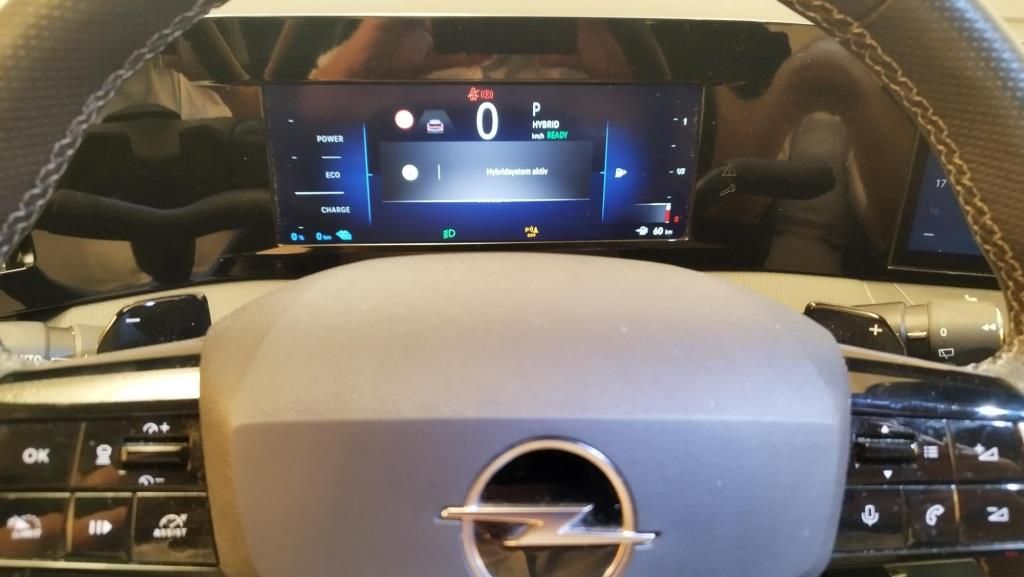 Erstes Annaberger Autohaus - Opel ASTRA Elegance 1,6 Plug-In, LED,Sitz-Lenkradheiz - Bild 10 Erstes Annaberger Autohaus - Opel ASTRA Elegance 1,6 Plug-In, LED,Sitz-Lenkradheiz - Bild 10