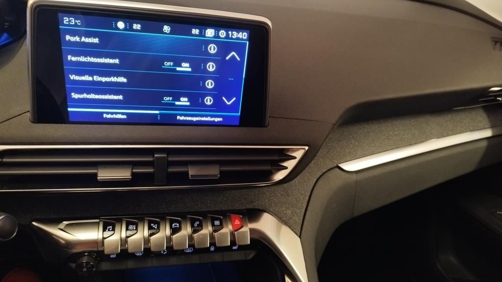 Erstes Annaberger Autohaus - Peugeot 3008 Allure AT8, LED Scheinwerfer, Klimaautomat - Bild 11 Erstes Annaberger Autohaus - Peugeot 3008 Allure AT8, LED Scheinwerfer, Klimaautomat - Bild 11