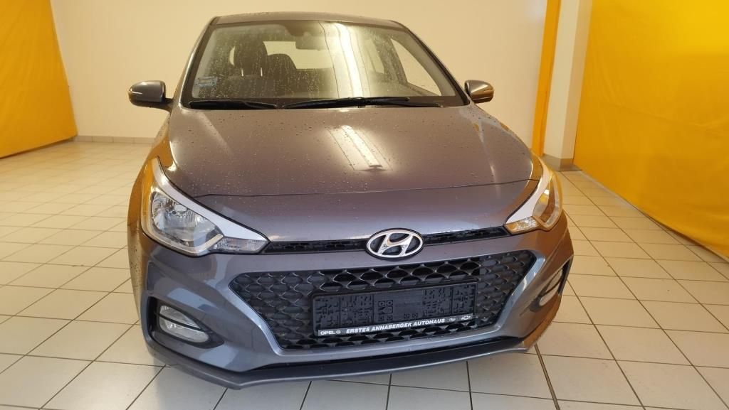 Erstes Annaberger Autohaus - Hyundai i20 Active, Navi, Klima, Sitz-Lenkradheizung, - Bild 2 Erstes Annaberger Autohaus - Hyundai i20 Active, Navi, Klima, Sitz-Lenkradheizung, - Bild 2