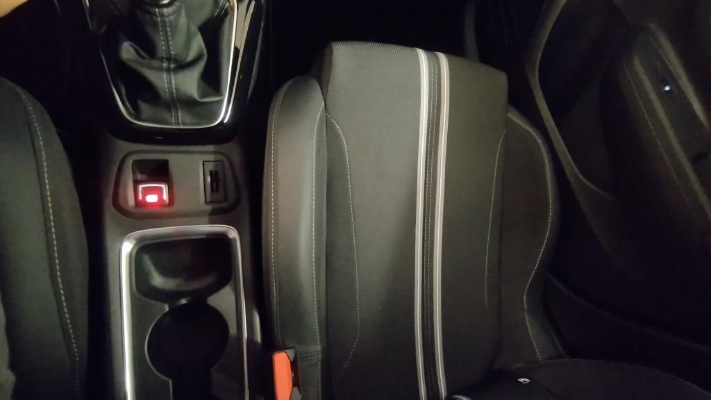 Erstes Annaberger Autohaus - Opel Corsa GS, Navi, Kamera, LED, Sitz-Lenkradheizung - Bild 13 Erstes Annaberger Autohaus - Opel Corsa GS, Navi, Kamera, LED, Sitz-Lenkradheizung - Bild 13