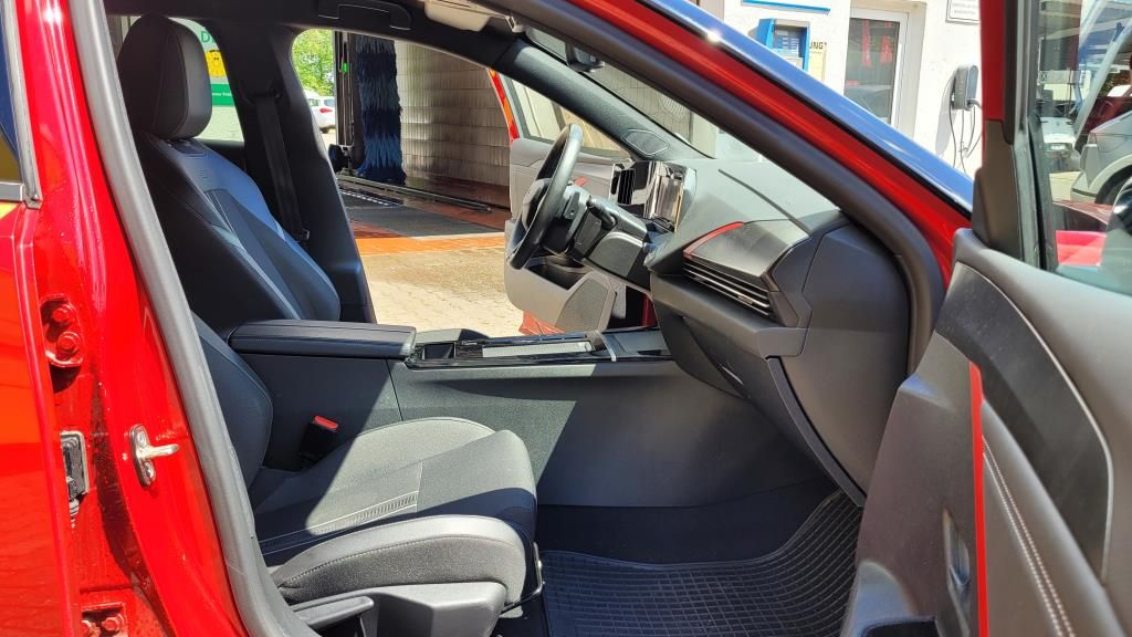 Autohaus Zimpel -  Opel Astra 1.6 T GS Line PHEV Head Up+Navi+18 Zoll - Bild 8