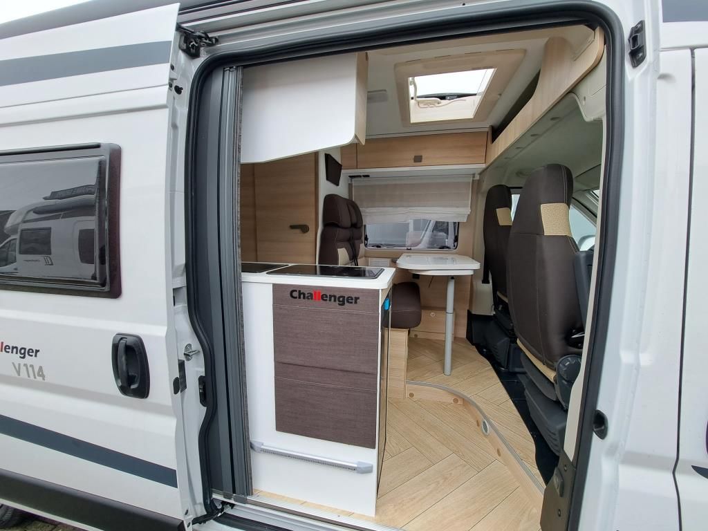 Autohaus Zimpel -  Challenger V114L +ArcticPaket+Markise+Solar - Bild 5