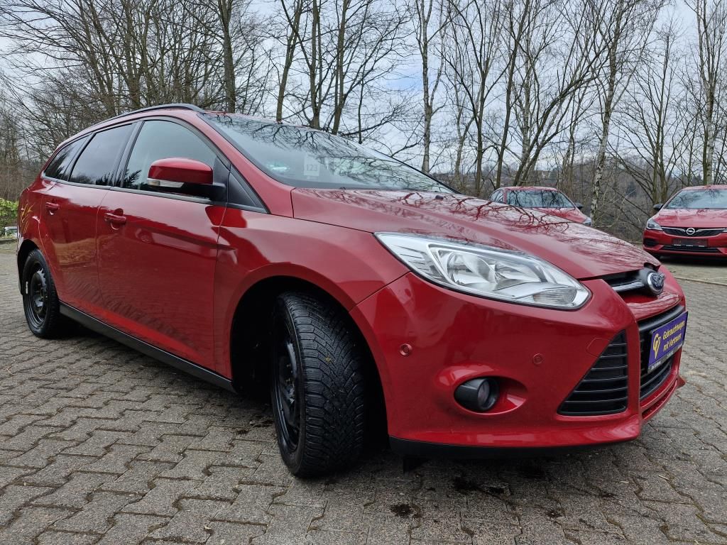 Autohaus Zimpel -  Ford Focus Turnier 1.6 EcoBoost AHK+Frontscheibenhzg. - Bild 2