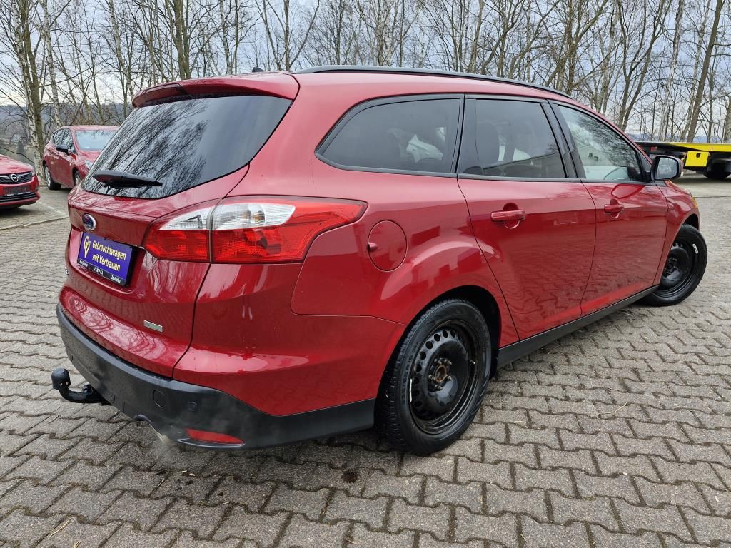 Autohaus Zimpel -  Ford Focus Turnier 1.6 EcoBoost AHK+Frontscheibenhzg. - Bild 4