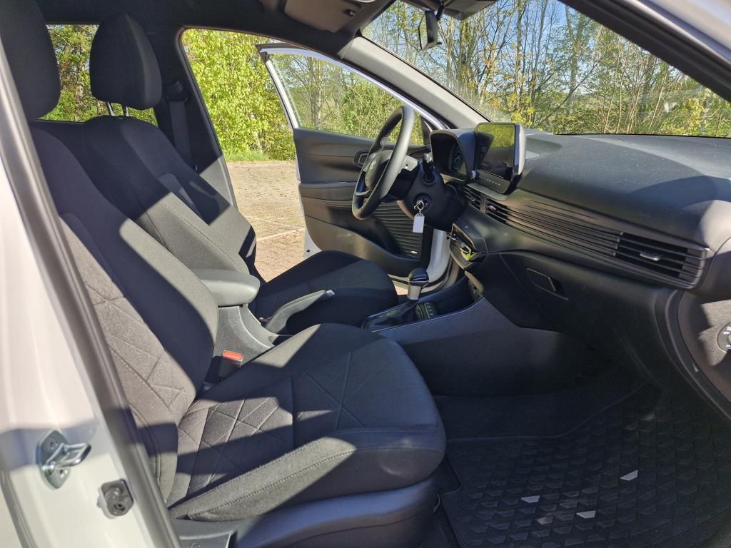 Autohaus Zimpel -  Hyundai Bayon Automatik Navi+Bose+Sitzheizung - Bild 10