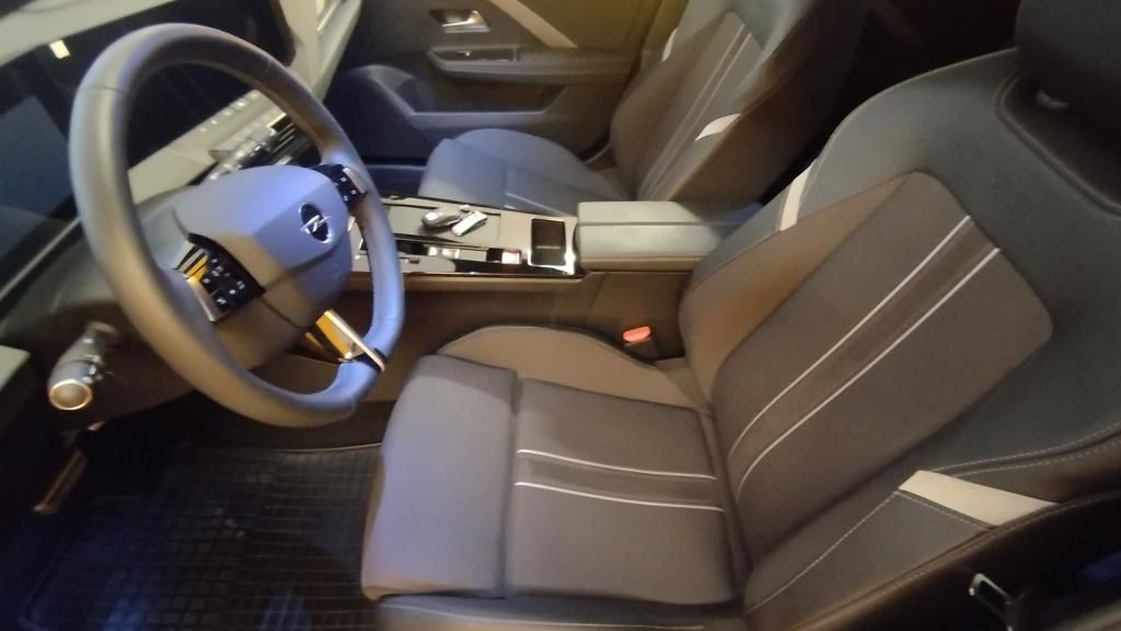Erstes Annaberger Autohaus -  Opel ASTRA Sportstourer GS,  AGR, Navi, Thermatec Win - Bild 9