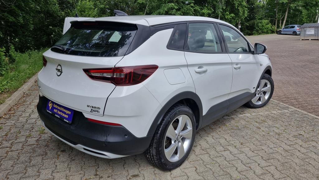 Autohaus Zimpel & Franke - Opel Grandland X 1.6T PHEV AGR Sitze+Keyless - Bild 3 Autohaus Zimpel & Franke - Opel Grandland X 1.6T PHEV AGR Sitze+Keyless - Bild 3