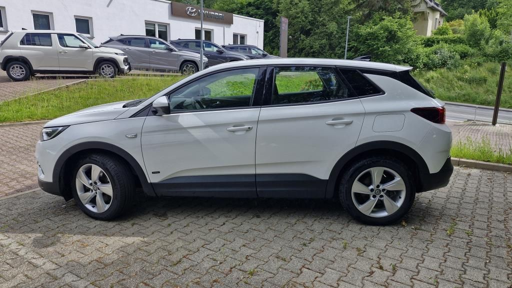 Autohaus Zimpel & Franke - Opel Grandland X 1.6T PHEV AGR Sitze+Keyless - Bild 6 Autohaus Zimpel & Franke - Opel Grandland X 1.6T PHEV AGR Sitze+Keyless - Bild 6