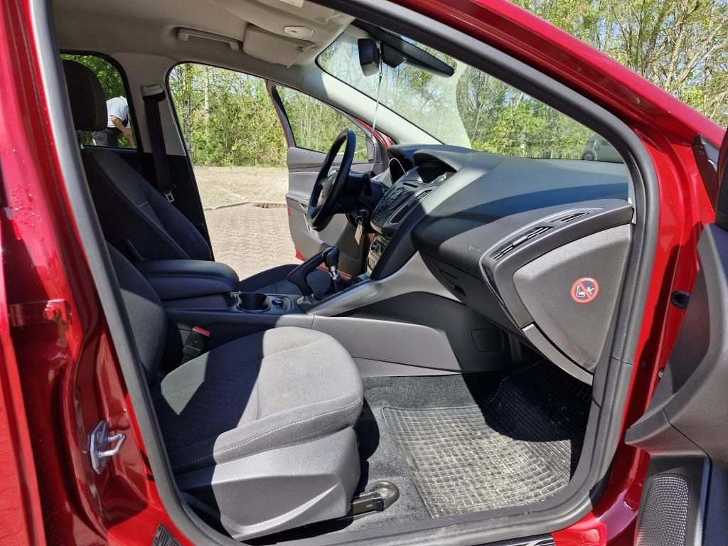 Autohaus Zimpel -  Ford Focus Turnier 1.6 EcoBoost AHK+Frontscheibenhzg. - Bild 10