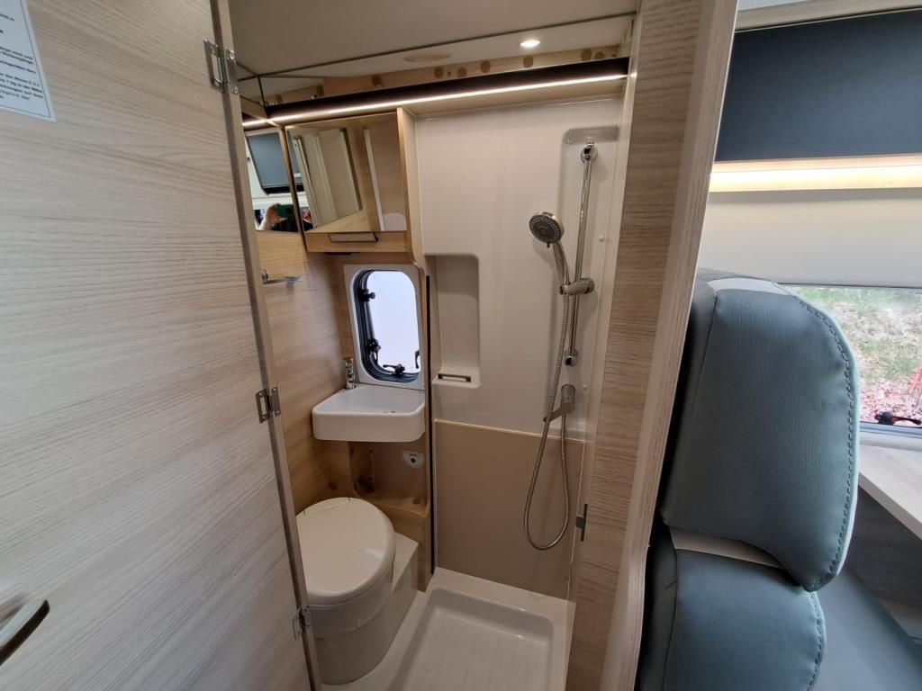 Autohaus Zimpel & Franke - Challenger V217 Sport Automatik+Solar+WinterPaket - Bild 12 Autohaus Zimpel & Franke - Challenger V217 Sport Automatik+Solar+WinterPaket - Bild 12