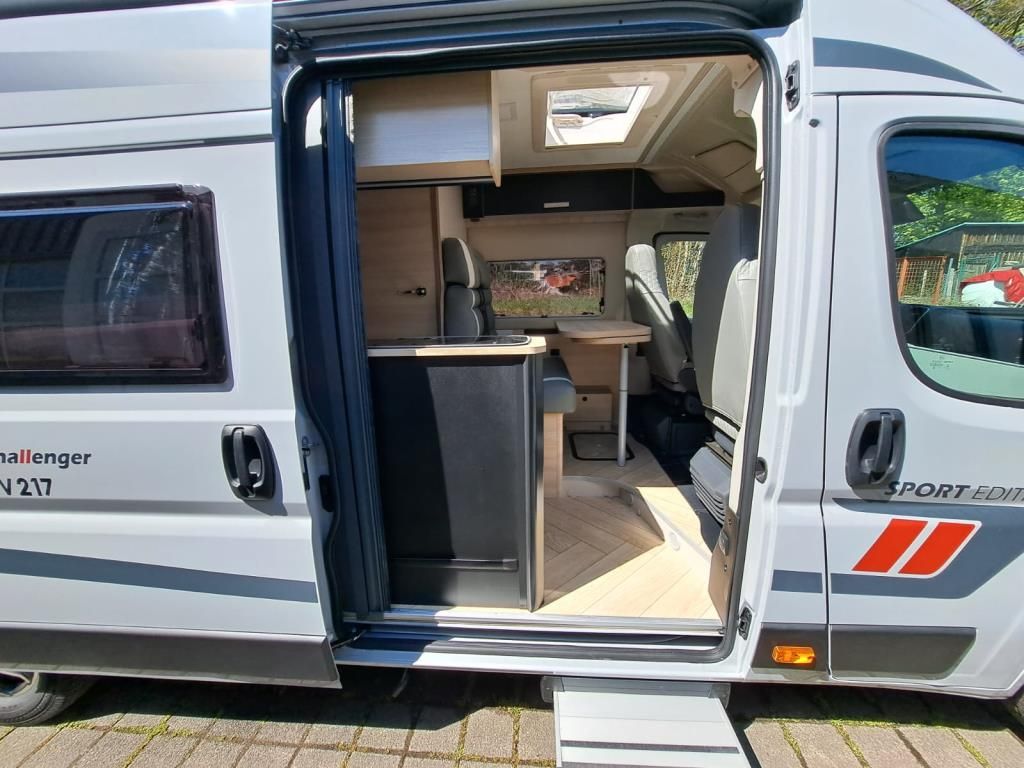 Autohaus Zimpel -  Challenger V217 Sport Automatik+Solar+Markise+180PS - Bild 7