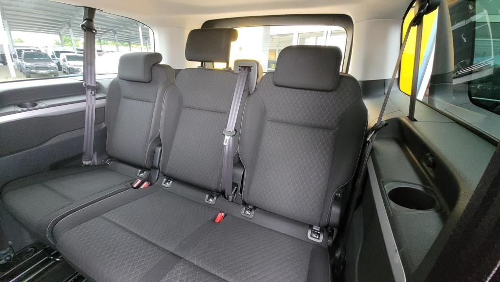 Autohaus Zimpel & Franke -  Opel Zafira Life L3 Enjoy 2.0D ATG 8-Sitzer - Bild 8