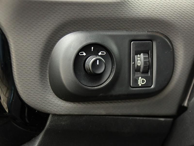 Autohaus Zimpel & Franke -  Citroën C4 Cactus 1,2 Feel/SHZ/PDC/ CARPLAY - Bild 13