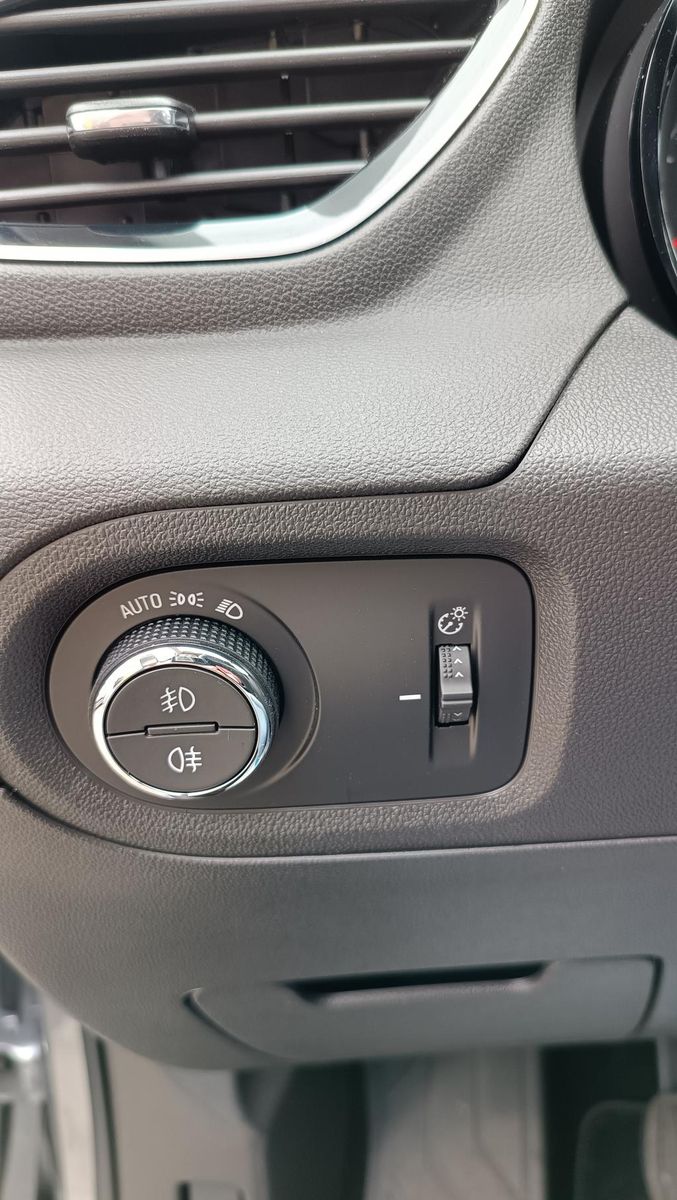 Autohaus Zimpel & Franke -  Opel GRANDLAND X 1.2 Direct Injection Turbo, 96 kW 13 - Bild 14