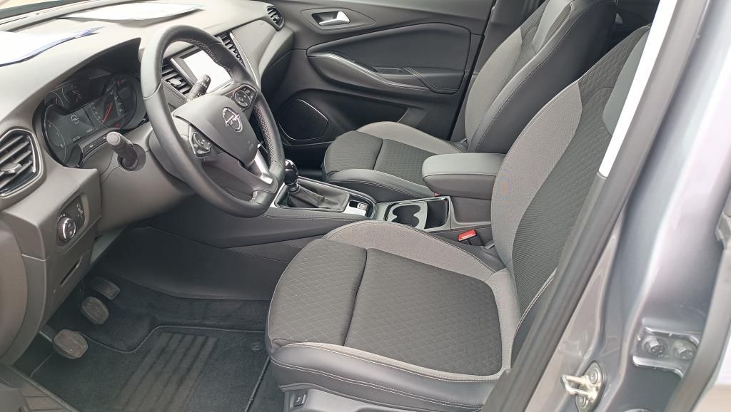 Autohaus Zimpel & Franke -  Opel GRANDLAND X 1.2 Direct Injection Turbo, 96 kW 13 - Bild 8