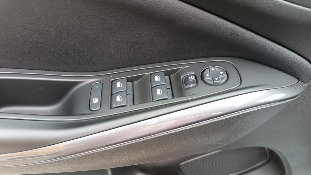 Autohaus Zimpel & Franke -  Opel GRANDLAND X 1.2 Direct Injection Turbo, 96 kW 13 - Bild 9