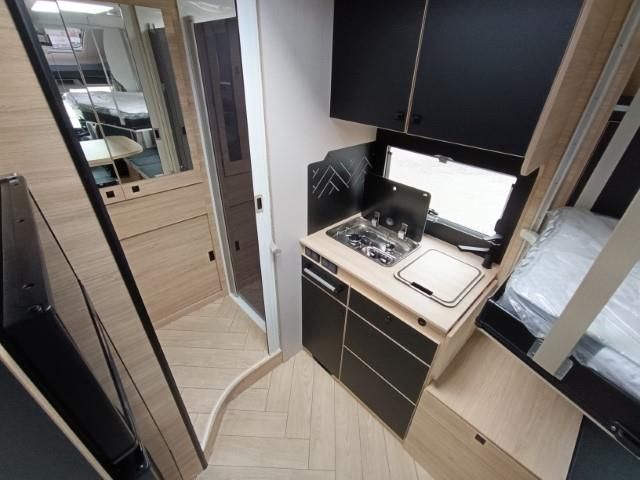 Autohaus Zimpel & Franke -  Challenger 270 Etape Anhängerkupplung +Markise+Solar+Arktik - Bild 11