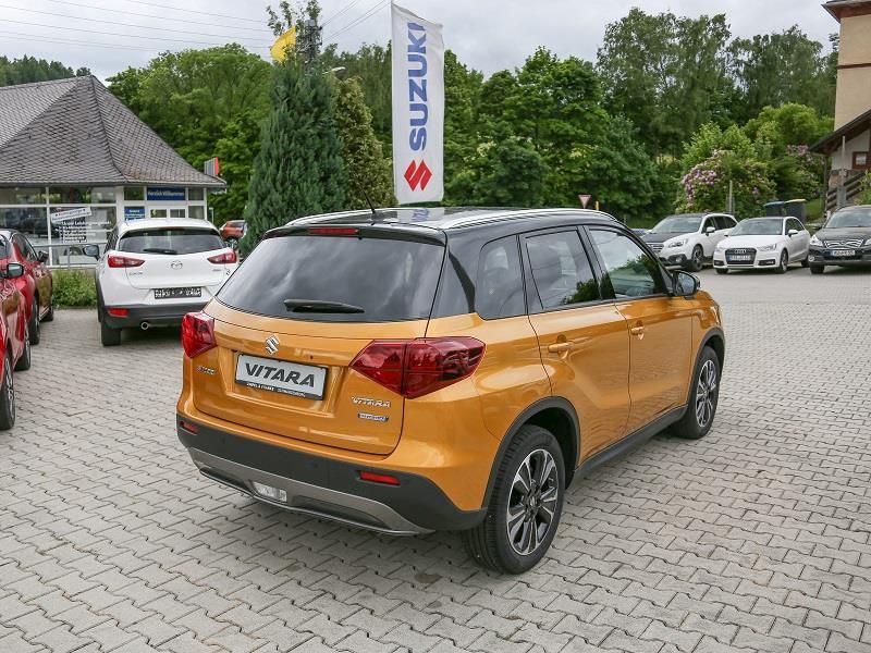 Autohaus Zimpel & Franke -  Suzuki VITARA 1.4 COMF.+ ALLGRIP /HYBRID/DAB/Sh/Rfk/NAV - Bild 3