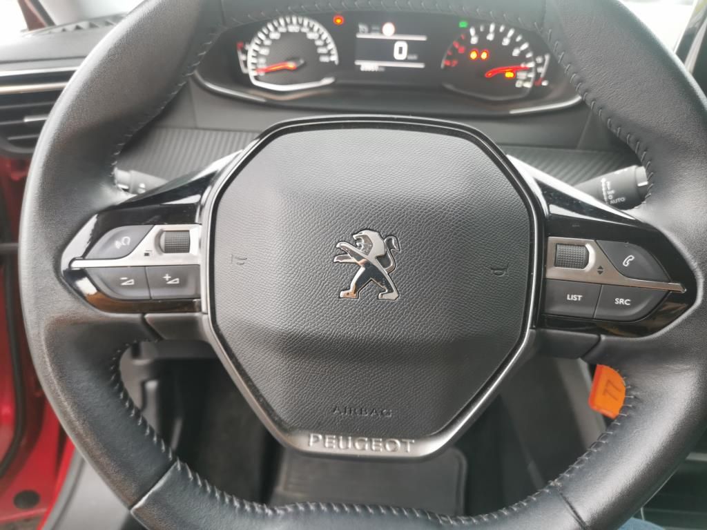 Erstes Annaberger Autohaus -  Peugeot 2008 Active - Bild 13