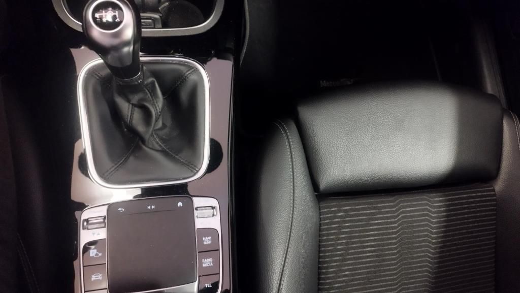 Erstes Annaberger Autohaus -  Mercedes_Benz A 180 Progressive, Navi Premium, LED, LM-Felgen - Bild 12