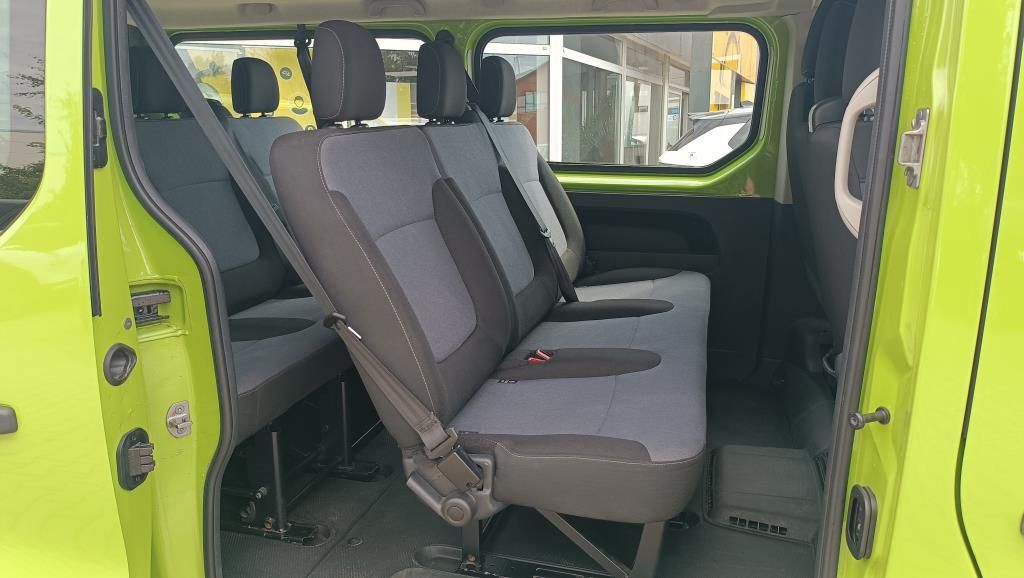 Autohaus Franke & Ebert -  Opel Vivaro COMBI 1.6 L2H1 2,9t 119 PS Navi - Bild 8