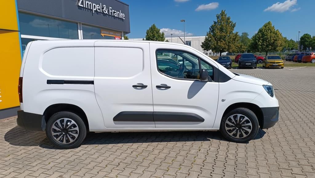 Autohaus Zimpel & Franke -  Opel Combo Cargo  96 kW 131 PS, Euro 6d-TEMP Manuelle - Bild 3