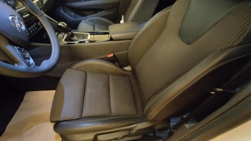 Erstes Annaberger Autohaus -  Opel Insignia ST, Business Inno, Panoramadach, Lenkra - Bild 9