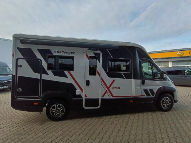 Autohaus Zimpel & Franke -  Challenger X250 Raumwunder +Automatik+Markise+Solar+Connect - Bild 4