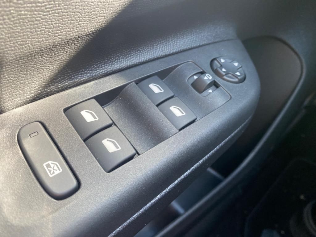 Autohaus Franke & Ebert -  Opel Corsa-e Tempomat+Parkpilot+ Kamera+SHZ+LRH+LED - Bild 7