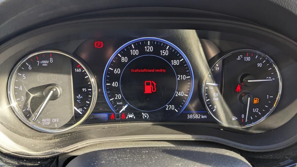 Autohaus Zimpel & Franke - Opel Astra Sports Tourer Business Elegance 1.2 Turbo - Bild 11 Autohaus Zimpel & Franke - Opel Astra Sports Tourer Business Elegance 1.2 Turbo - Bild 11