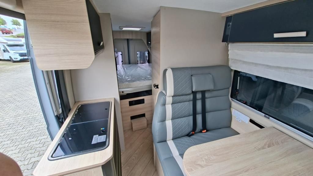 Autohaus Zimpel & Franke -  Challenger V210 Sport 2026er +ArcticPaket+Solar - Bild 9