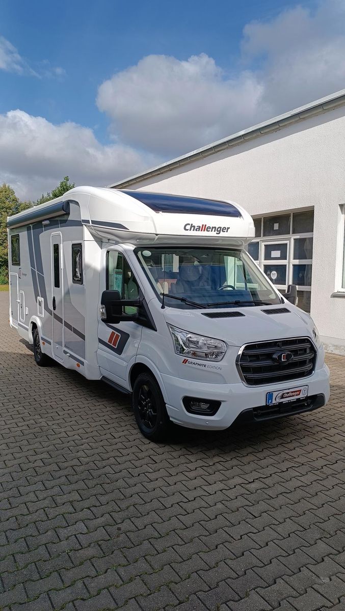 Autohaus Zimpel & Franke -  Challenger 317 4,1T Graphite Messepreis kein Hubb.,+Arktik+ - Bild 2