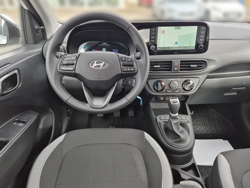 Erstes Annaberger Autohaus -  Hyundai i10 Navi+Kamera+Klima+ Tempomat+ISOFIX - Bild 10