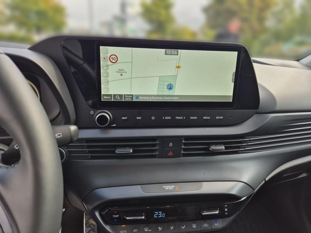 Erstes Annaberger Autohaus -  Hyundai BAYON Prime LED+SHZ+LRH Kamera+Tempomat+BOSE - Bild 9