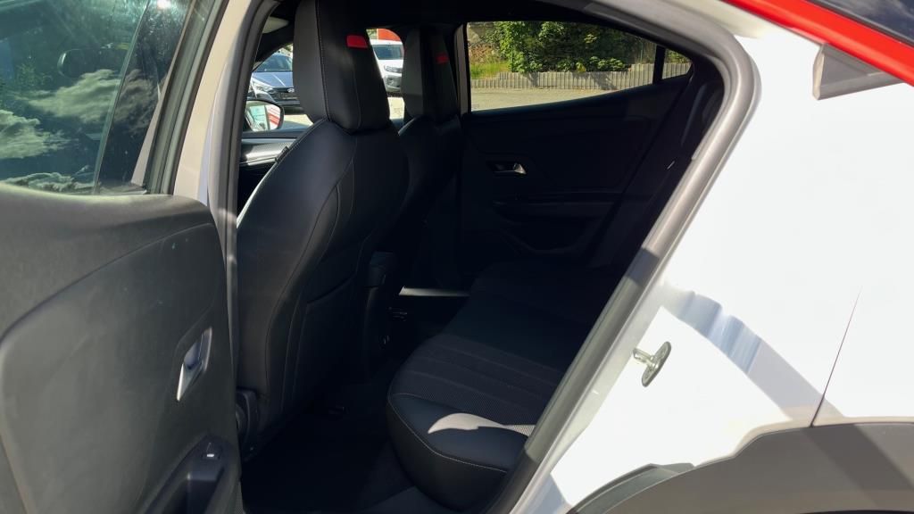 Autohaus Klingenthal - Opel MOKKA GS Line 1.2T 130PS ATM/SHZ/IntelliLux - Bild 14 Autohaus Klingenthal - Opel MOKKA GS Line 1.2T 130PS ATM/SHZ/IntelliLux - Bild 14