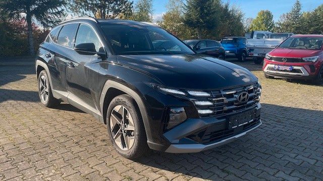 Autohaus Franke & Ebert -  Hyundai TUCSON Trend CRDi Allrad Navi+Kamera+Matrix-LED - Bild 1