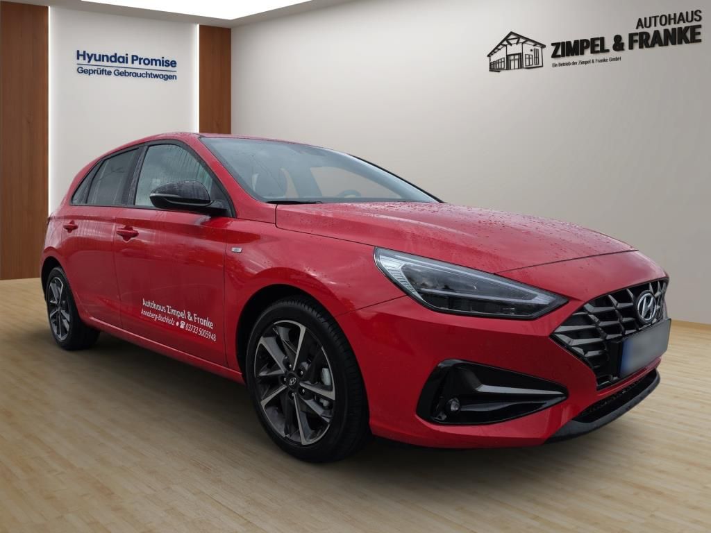 Erstes Annaberger Autohaus - Hyundai i30 Advantage, Navi, Rückfahrkamera, LED, SHZ, L - Bild 2 Erstes Annaberger Autohaus - Hyundai i30 Advantage, Navi, Rückfahrkamera, LED, SHZ, L - Bild 2
